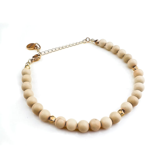Chevillère RUBY en corail blanc ajustable – Hokee Minéraux