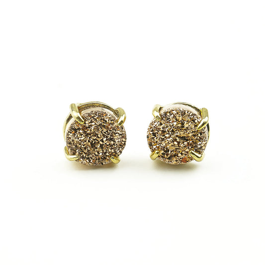 Boucles d’oreilles ALICE Champagne en agate teintée et finition dorée – Hokee Minéraux