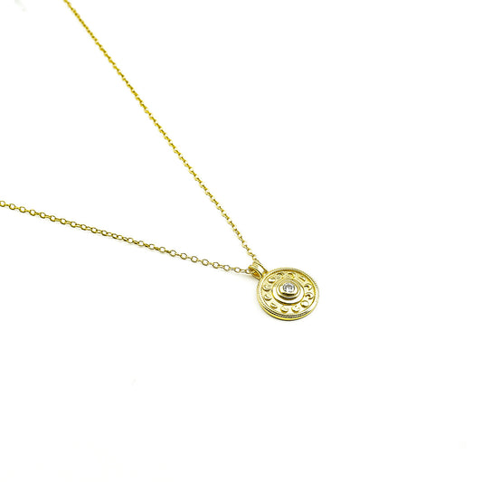 Collier MOON doré avec pendentif représentant les phases de la lune