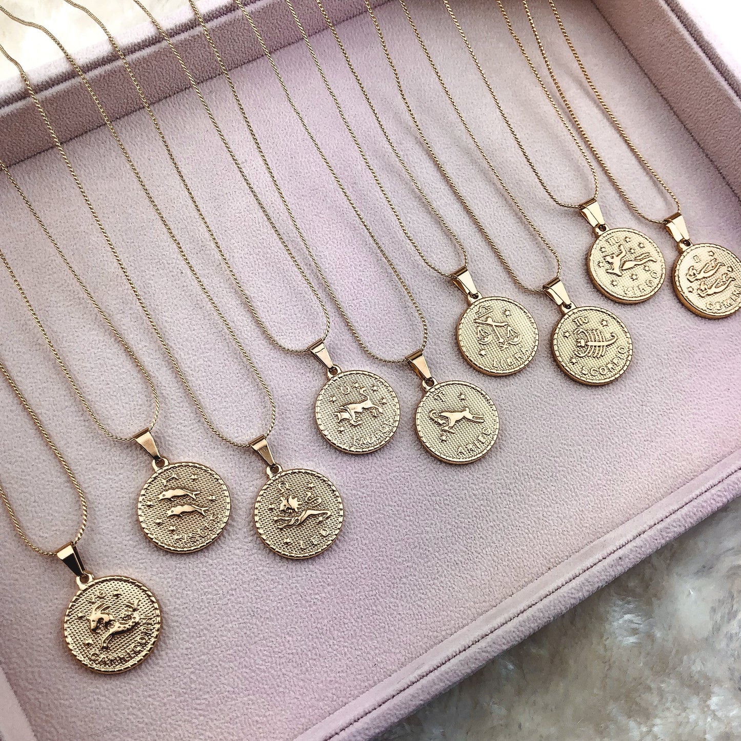 Collier ASTRO Taureau Hokee Paris