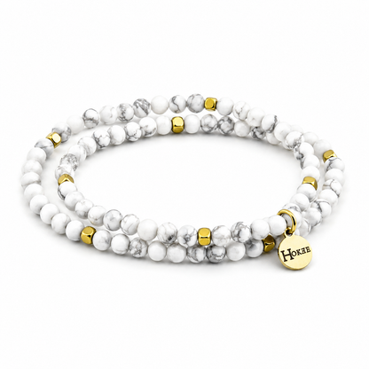 Bracelet STELLA en howlite blanche 4 mm double tour avec détails gold carrés