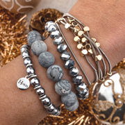 Bracelet ICE en hématite naturelle 6 mm porté au poignet